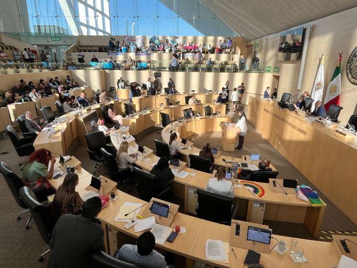 Congreso vuelve a desechar la despenalización del aborto