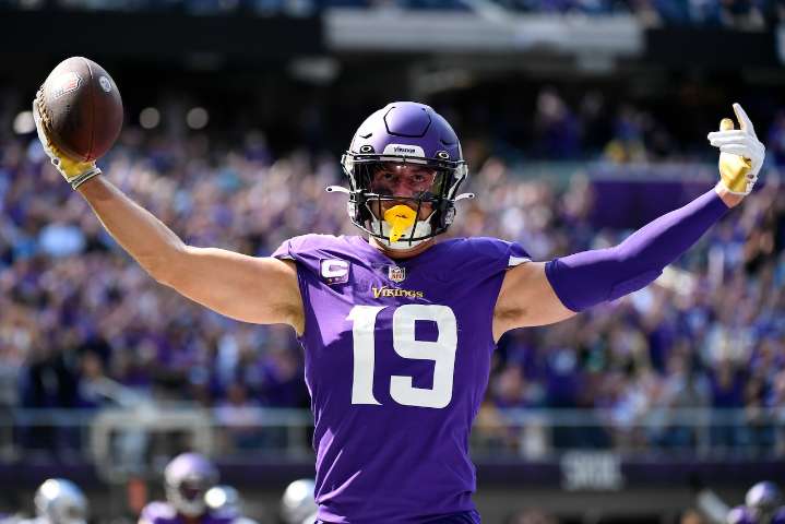Adam Thielen gets cut by Vikings, wants to join NFL team for playoffs