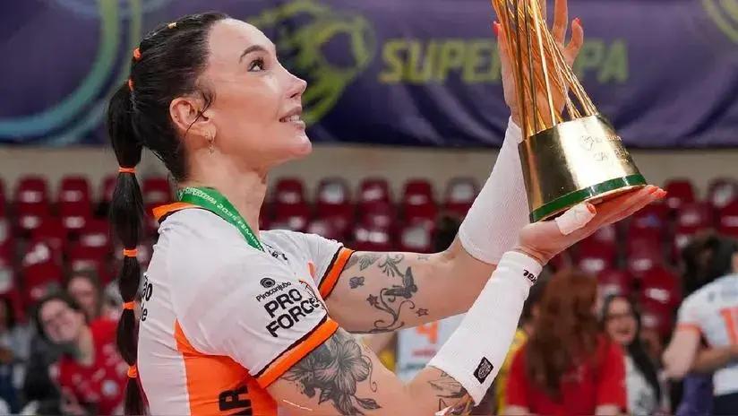 ¿Quién es Tifanny Abreu, la voleibolista que no jugará el Mundial de Clubes por no tener autorización del Comité de Elegibilidad de Género?