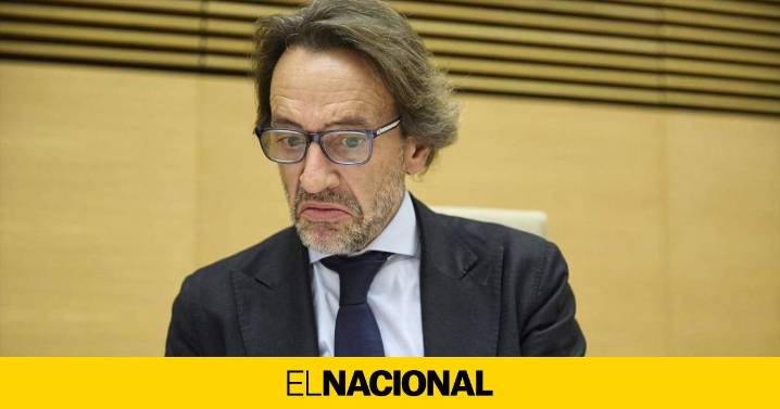 La mano derecha de Mazón abandonó la gestión de la DANA en plena alerta por "un tema de partido"