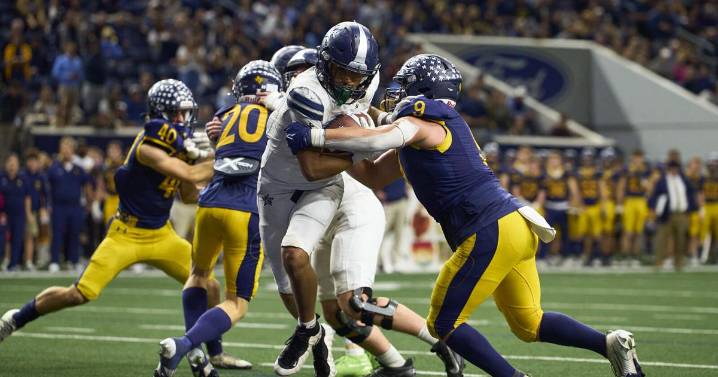 Lone Star offense explodes to down Highland Park, advance to semifinals