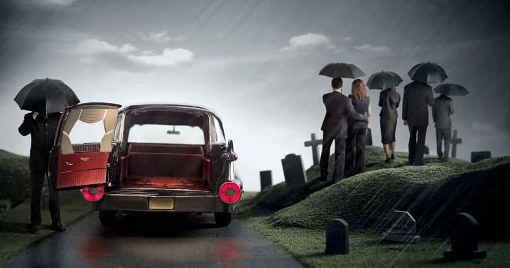 Funeral director calls for 'respect' after spotting 'heartbreaking' new trend