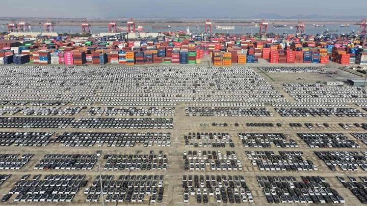 Una China imparable supera el billón en el superávit comercial por primera vez