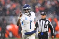 The Titans get much-needed boost in an ugly season ending their 7