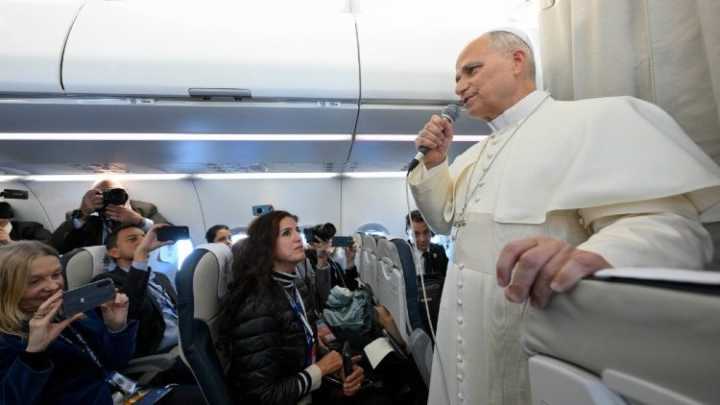 León XIV pide a Trump y Maduro diálogo para evitar una escalada de violencia en Venezuela: "Quien sufre estas situaciones es el pueblo"