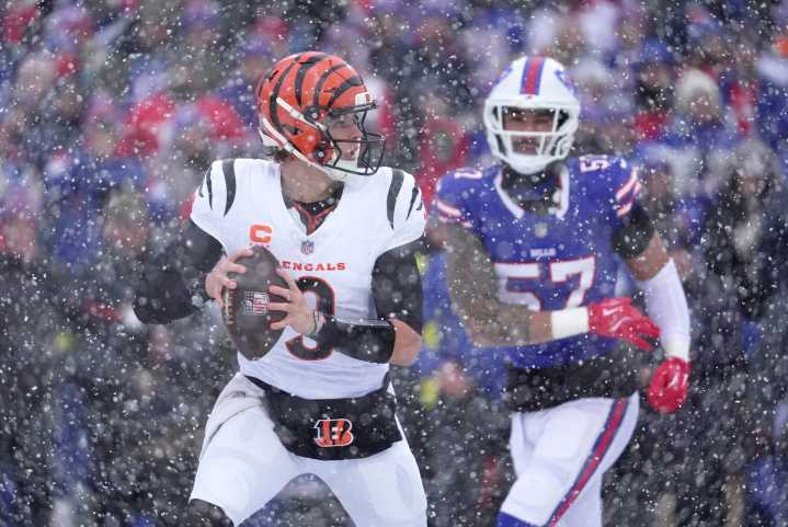 Joe Burrow Shouldn’t Need to Be Superman for the Bengals to Win