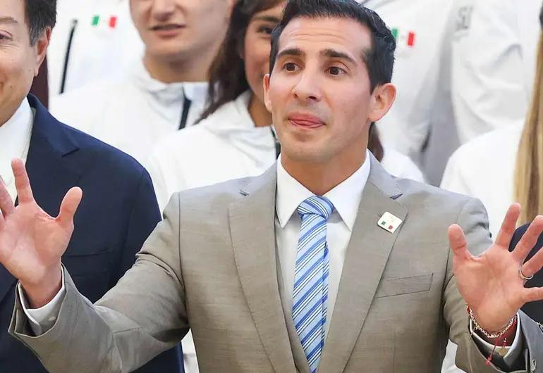 Rommel Pacheco rompe el silencio tras acusaciones sobre presunto despojo