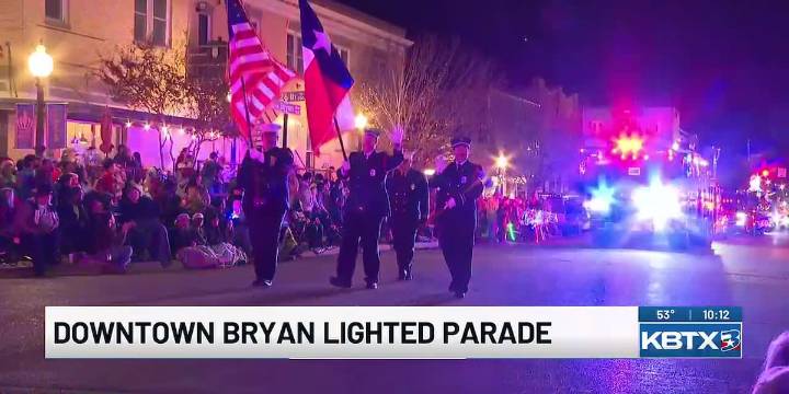 Thousands gather for Bryan’s annual lighted parade