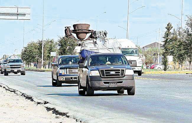 Acusan extorsiones en los libramientos