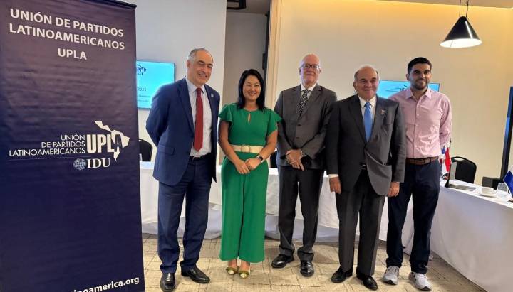 Senador Chahuán fue elegido por unanimidad como nuevo presidente de la Unión de Partidos Latinoamericanos: "Me siento honrado"