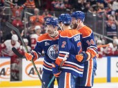 Hyman has 3 goals, McDavid gets 4 assists as Oilers beat Red Wings 4