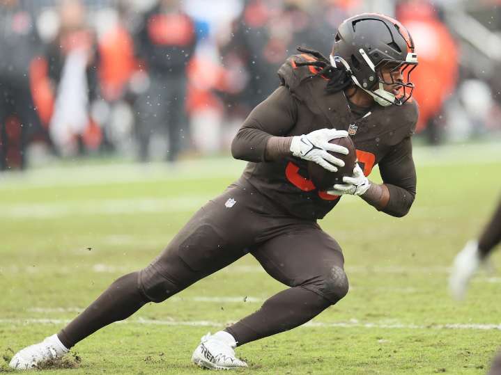 How Myles Garrett, Devin Bush and the rest of the Browns defense graded vs. the Titans