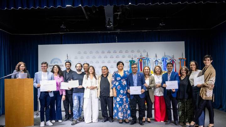 Artistas de todo el país fueron distinguidos por la Comisión de Cultura