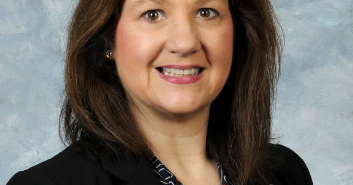 Deanna Frazier Gordon announces suspension of Congressional Campaign