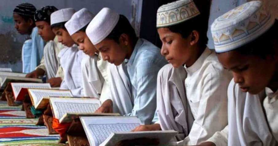 UP madrassa students shift to universities after Kamil