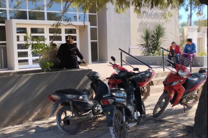 Tres primas denunciaron en Córdoba vejaciones en una "pijamada" en la casa de abuela en Añatuya