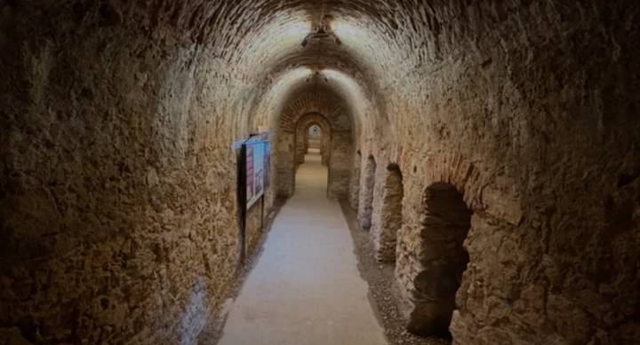La Galería de Fusileros de Badajoz, cerrada dos años por una obra de "dos mañanas"