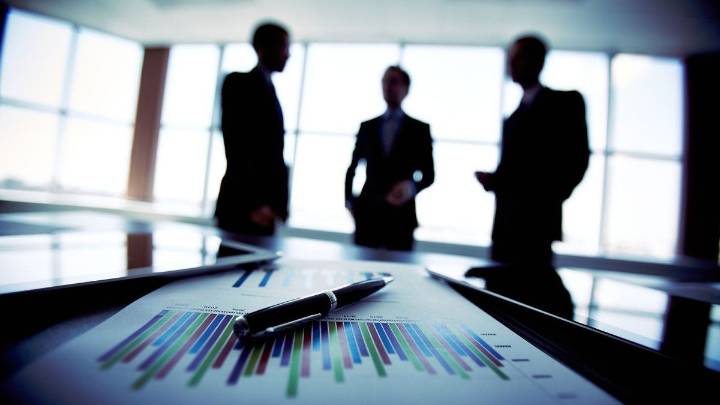 Las empresas definieron aumentos de sueldo en línea con la inflación proyectada para 2026