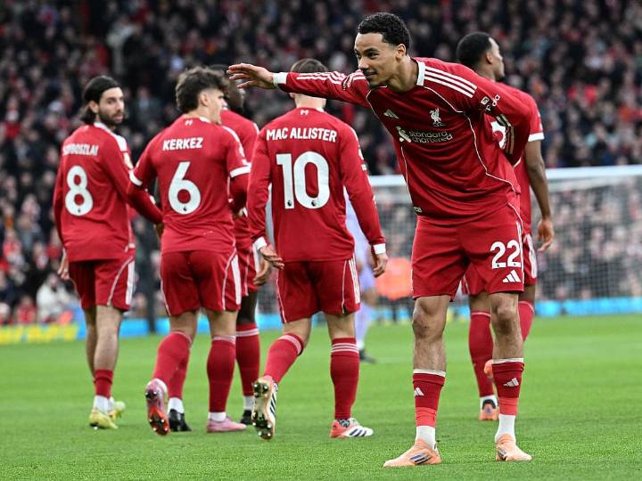 Liverpool y Salah “hacen las paces” para volver a ganar en la Premier League