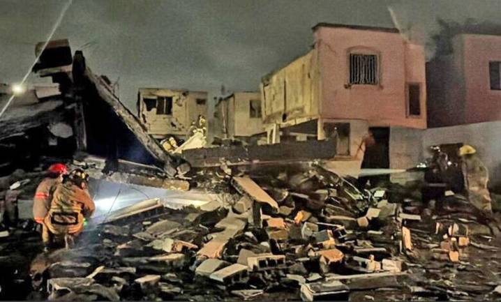 Van 4 fallecidos por explosión de pirotecnia ilegal