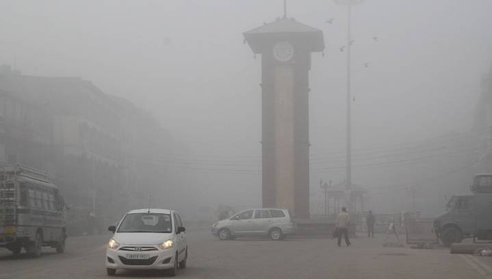 Srinagar Air Pollution as Harmful as Smoking, Warns Expert