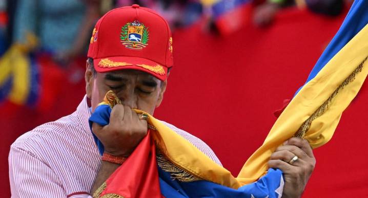 Nicolás Maduro dice que el poder nacional de Venezuela se sustenta en el pueblo y en sus fusiles | Estados Unidos | Caribe 