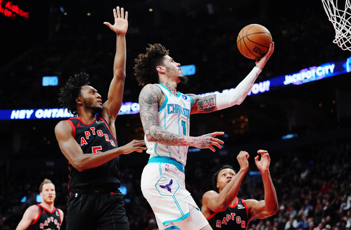 Kon Knueppel anota cinco triples y 21 puntos y Hornets vencen 111