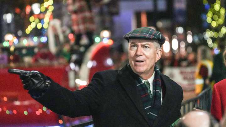 Poinsettia Christmas Parade 75 year tradition many come back to see