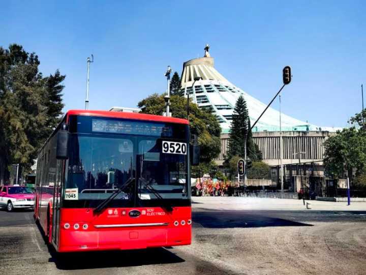 ¿Qué transportes de la CDMX tuvieron ajustes por el arribo de peregrinos a la Basílica de Guadalupe?