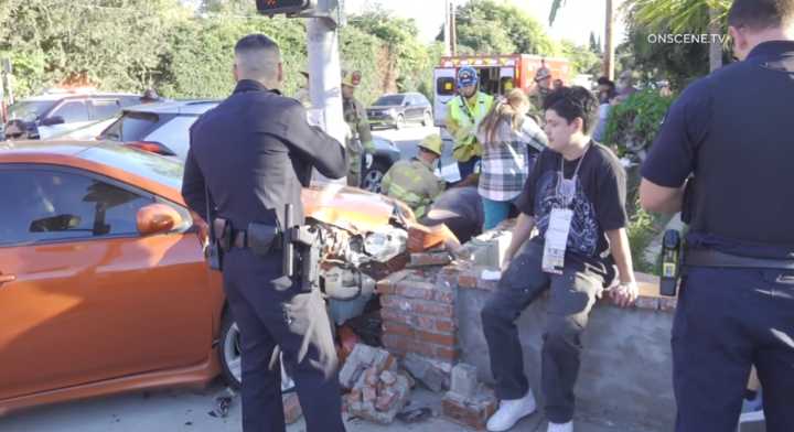 High school runners hit by vehicle in Southern California