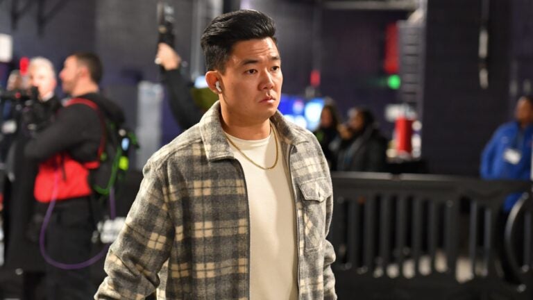 Giants' Youghoe Koo had field-goal attempt go hilariously wrong