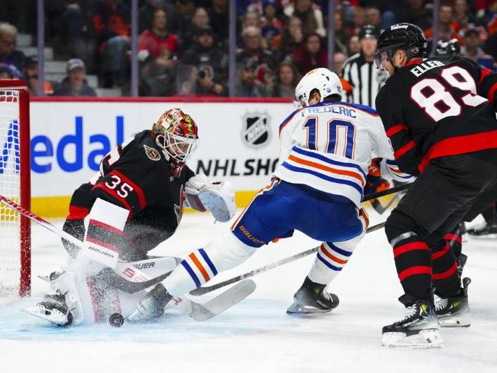 Major Edmonton Oilers free agent signing not scoring, not close to scoring. Time to sit him?