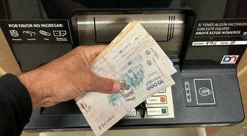 El jueves 18 comienza el pago del aguinaldo a estatales: cronograma