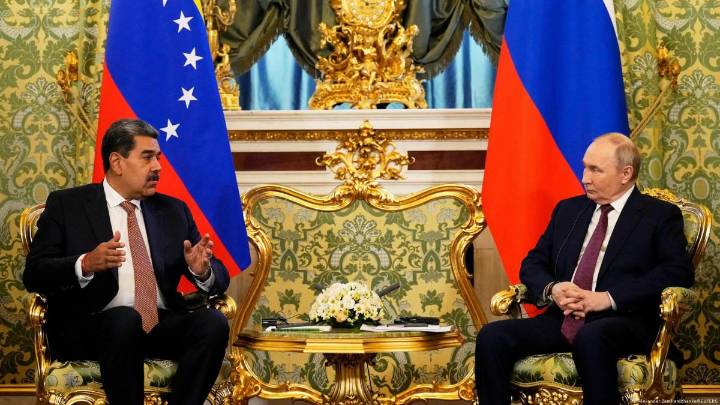 Putin habla con Maduro y reafirma su respaldo a Venezuela
