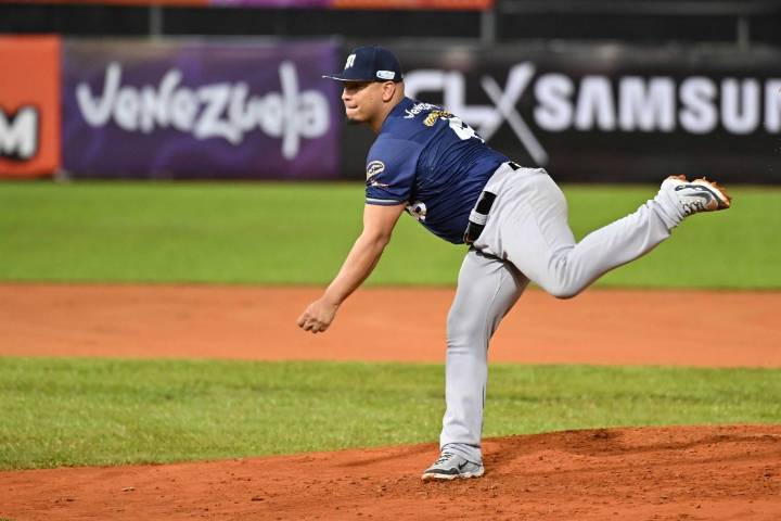 Ricardo Sánchez alcanza números sin precedentes en 13 años en Magallanes y afianza su candidatura al Carrao Bracho