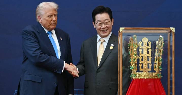 Confused by the Trump administration? Think of it as a royal family.