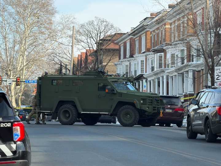 Man taken in ambulance after SWAT response closes Harrisburg neighborhood