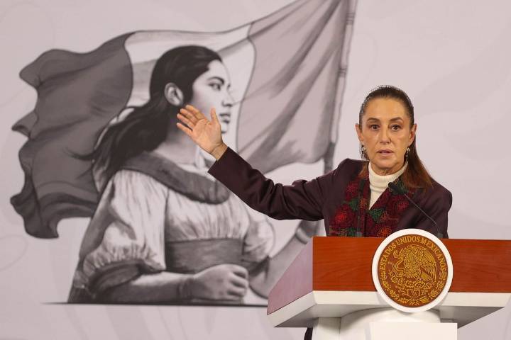 Festejo en el Zócalo mostró que 4T es una forma distinta de gobernar: Sheinbaum