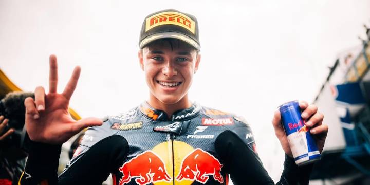 Entrevista a Valentín Perrone, el “europibe” que brilló en la antesala del Moto GP: “Mi sueño es llevar a la Argentina a lo más alto”