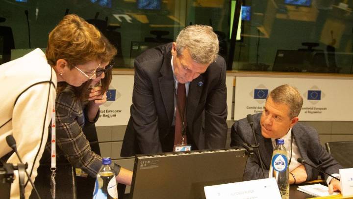 Galicia lidera la presión en Bruselas para descentralizar los fondos de la UE