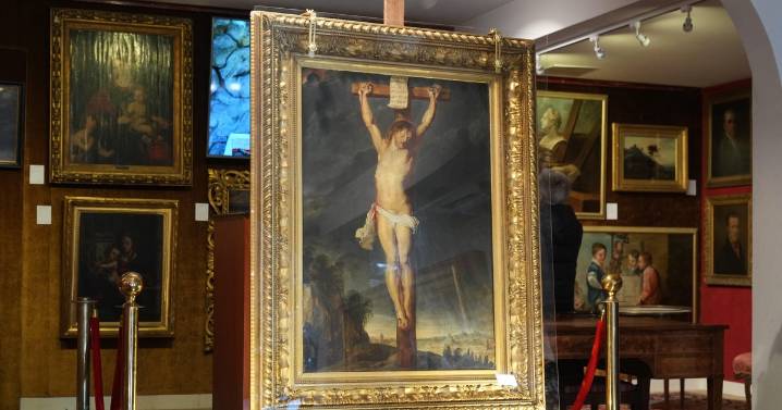 Long-lost Rubens painting depicting crucifixion of Jesus Christ sells for $2.7 million