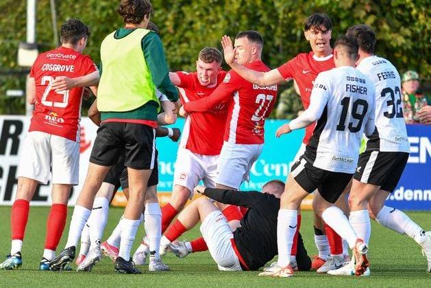 Glentoran's David Fisher | BelfastTelegraph.co.uk