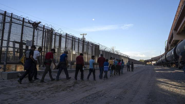 Es hora de replantearse las actitudes reflexivas de los judíos sobre la inmigración