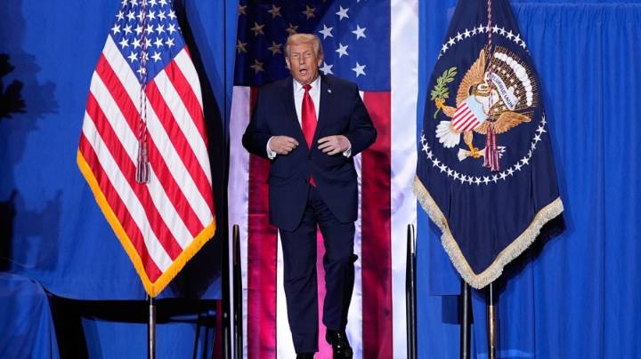 Trump eyes road show after GOP losses