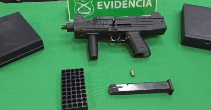 Carabineros detiene a joven que disparó con arma adaptada durante violento robo en El Bosque