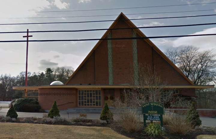 Dedham church defies Archdiocese with anti-ICE nativity scene in 2025