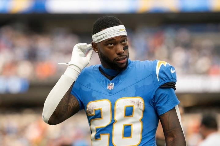 Chargers activate former Michigan running back from IR ahead of MNF