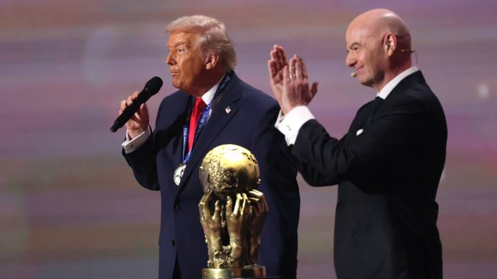 La FIFA da a Donald Trump el premio de la paz: "Eres es el líder que queremos en el mundo"