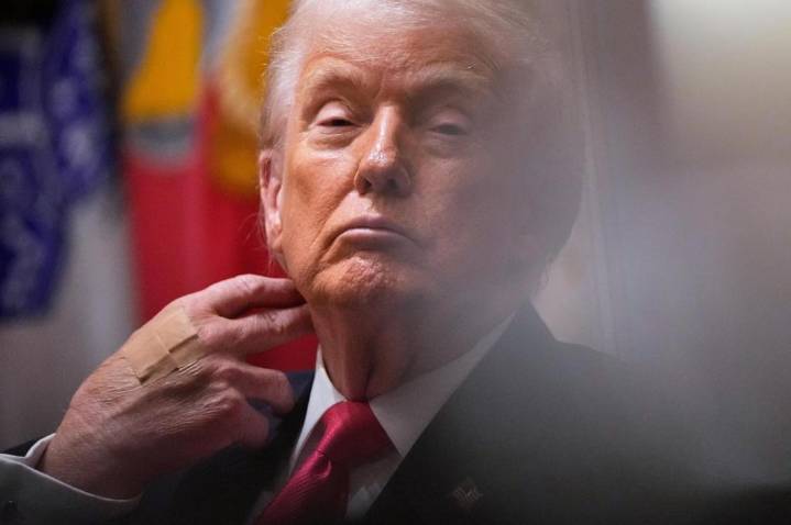 Letter: Trump’s irrational call to ban legal immigration from ‘Third World’