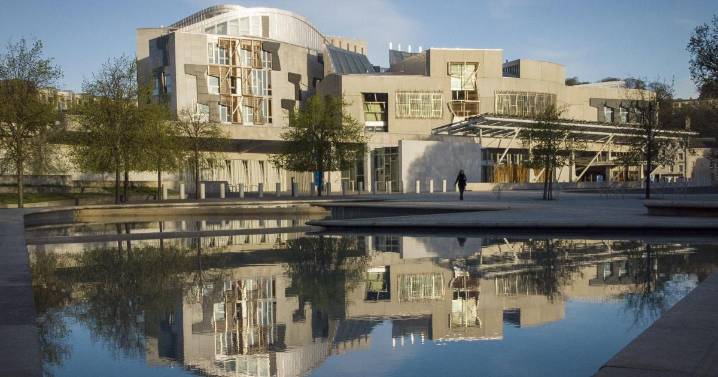 Terminally ill Britons could move to Scotland for an assisted death